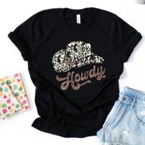 COWGIRL HAT HOWDY Handmade Graphic Tee